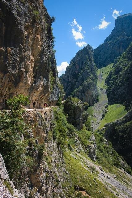 Rutas alternativas: aventuras fuera de los caminos tradicionales