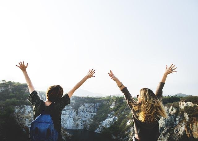 Mujeres Viajando Juntas: Oportunidades en Grupos para Viajeras