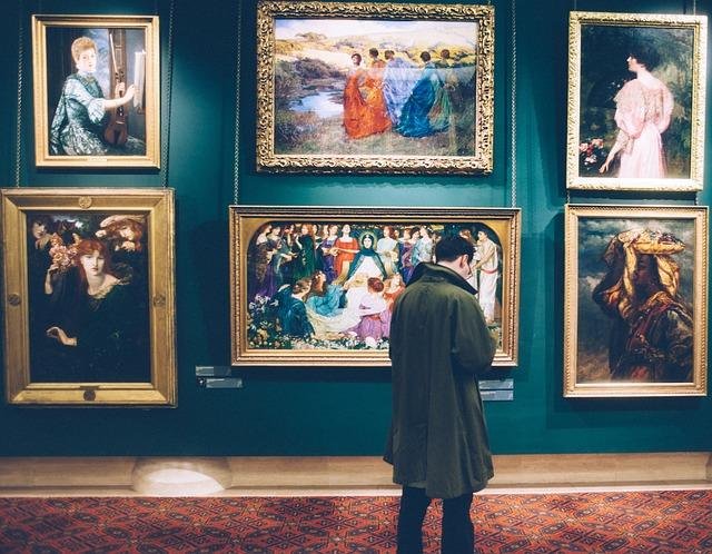 Museo de experiencias:⁣ capturando memorias en la⁣ plaza