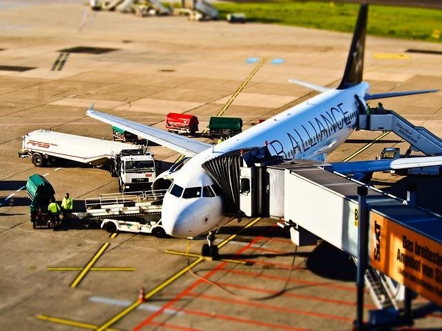 Normativas de las Aerolíneas para el Viaje de⁢ Menores