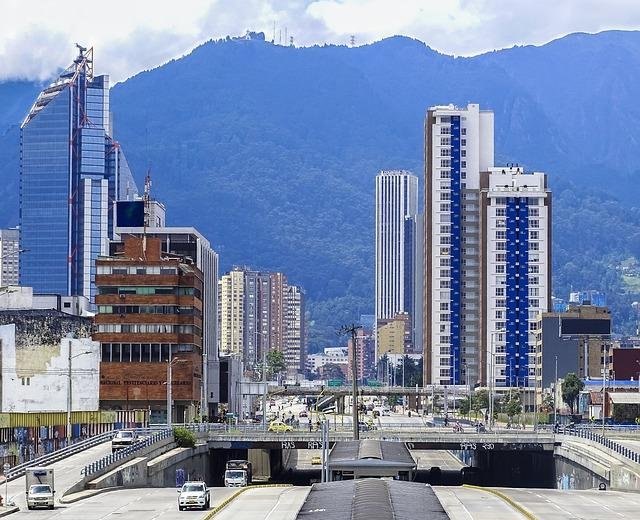 Los Encantos Ocultos de ⁤la Ciudad: Rincones para Descubrir